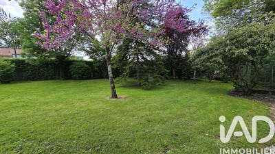 /international/fr/bessines-charente-310108155039/