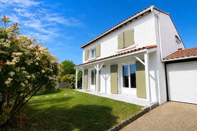 /international/fr/vaux-sur-mer-charente-310107375391/