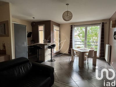 /international/fr/saint-pierre-du-perray-ile-de-france-310100988796/