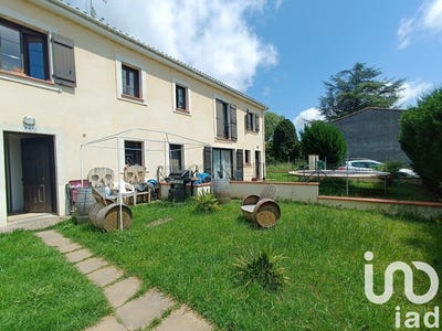 /international/fr/saint-hilaire-de-lusignan-aquitaine-310099549945/?lang=zh-cn