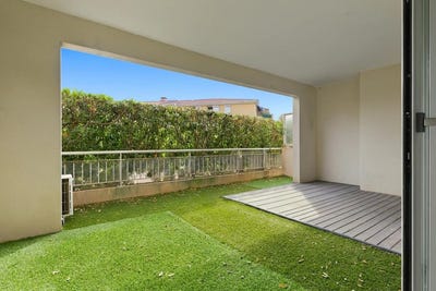 /international/fr/hyeres-provence-alpes-cote-d-azur-310110400160/