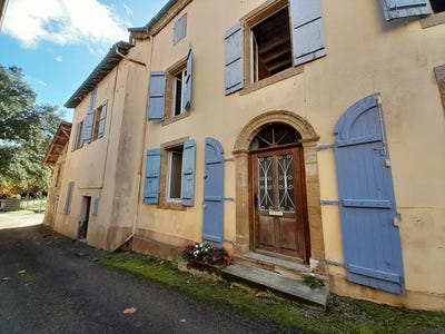 /international/fr/avenue-du-marsan-villeneuve-de-marsan-aquitaine-310106416277/