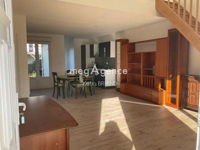 /international/fr/l-huisserie-pays-de-la-loire-310105300934/