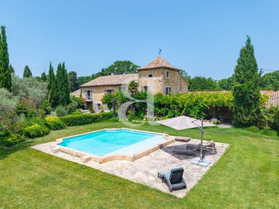 /international/fr/orange-provence-alpes-cote-d-azur-310108677575/