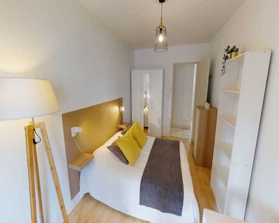 /international/fr/route-de-vienne-lyon-rhone-310108992269/