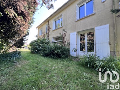 /international/fr/pompaire-charente-310100484979/