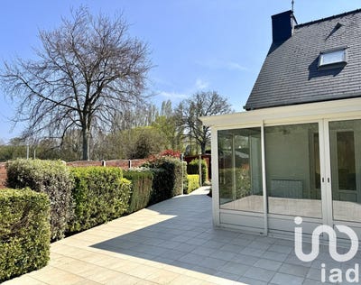 /international/fr/dinard-brittany-310098804033/