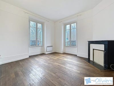 /international/fr/buc-centre-val-de-loire-310105106512/