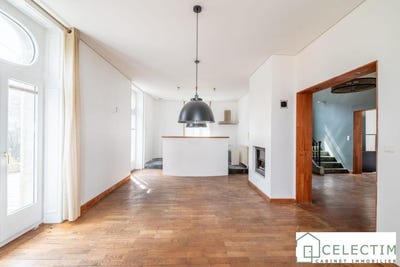 /international/fr/pontarlier-franche-comte-310107414352/