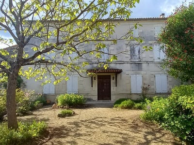 /international/fr/tusson-charente-310105209201/