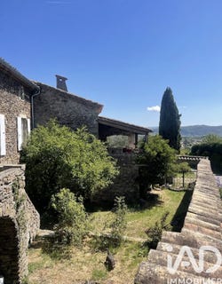 /international/fr/saint-etienne-de-fontbellon-rhone-310107673245/