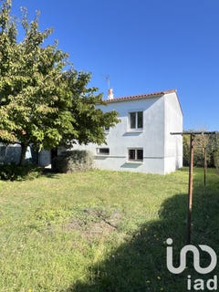 /international/fr/la-rochelle-franche-comte-310102955407/