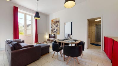 /international/fr/saint-cyprien-aquitaine-310108407598/