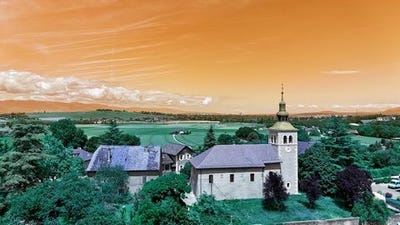 /international/fr/saint-julien-en-genevois-rhone-310103644188/