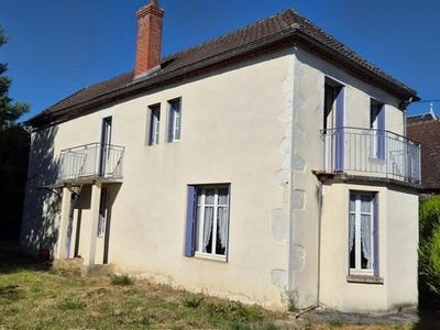 /international/fr/lalizolle-auvergne-310108674862/