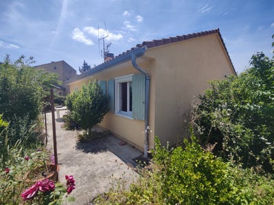 /international/fr/belveze-du-razes-languedoc-roussillon-310108650928/