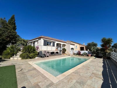 /international/fr/puisserguier-languedoc-roussillon-310110291546/