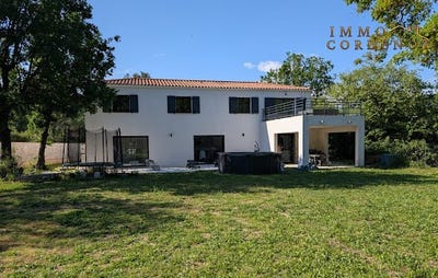 /international/fr/sollies-toucas-provence-alpes-cote-d-azur-310100933142/