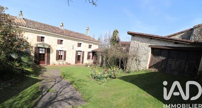 /international/fr/montguyon-charente-310106045493/