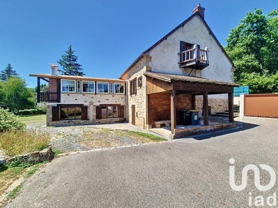 /international/fr/bourbon-l-archambault-auvergne-310100716577/