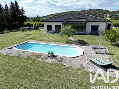 /international/fr/vallon-pont-d-arc-rhone-310107234824/