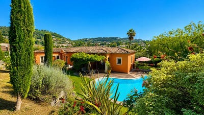/international/fr/lovely-single-storey-villa-in-la-colle-sur-loup-french-riviera-la-colle-sur-loup-alpes-maritimes-france-la-colle-sur-loup-la-basse-normandie-310108764615/