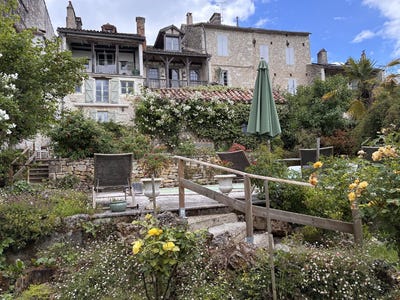 /international/fr/castelnau-montratier-midi-pyrenees-310108728975/