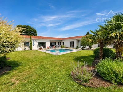 /international/fr/montrond-les-bains-centre-val-de-loire-310108673768/