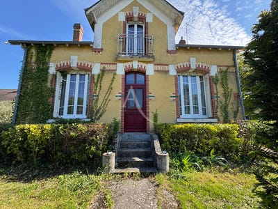/international/fr/romorantin-lanthenay-centre-val-de-loire-310104473975/