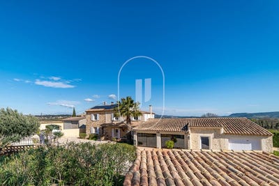 /international/fr/connaux-languedoc-roussillon-310107070583/