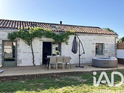 /international/fr/sainte-soulle-charente-310108403018/?lang=id