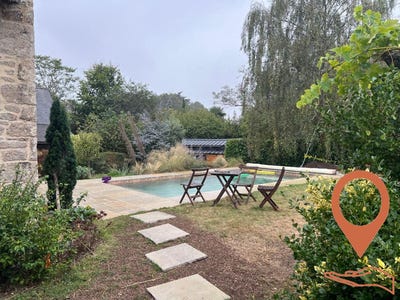 /international/fr/sainte-helene-burgundy-310105100424/