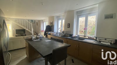 /international/fr/le-cloitre-pleyben-brittany-310104886989/