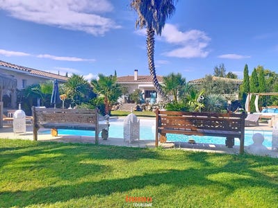 /international/fr/perpignan-languedoc-roussillon-310107449300/