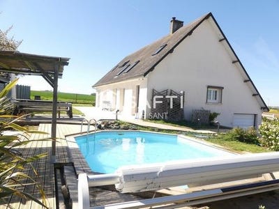 /international/fr/saint-just-en-chaussee-picardie-310107221693/