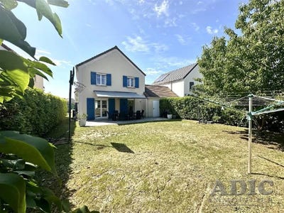 /international/fr/dammartin-en-goele-ile-de-france-310100646851/