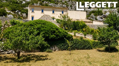/international/fr/villeseque-des-corbieres-languedoc-roussillon-310108516104/