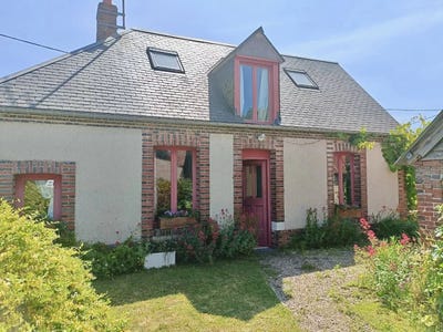 /international/fr/la-vieille-lyre-upper-normandy-310098840887/?lang=en