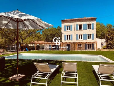 /international/fr/fayence-provence-alpes-cote-d-azur-310108429742/