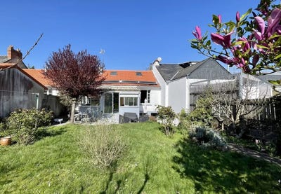 /international/fr/cholet-pays-de-la-loire-310104946723/