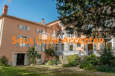 /international/fr/ambert-auvergne-310105429931/
