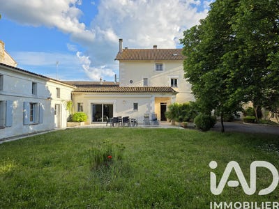 /international/fr/la-couronne-charente-310107740958/