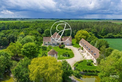 /international/fr/beaune-la-rolande-centre-val-de-loire-310108675342/
