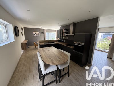 /international/fr/neuville-saint-vaast-calais-310105178473/