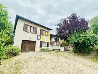 /international/fr/saint-pierre-eynac-auvergne-310101182125/