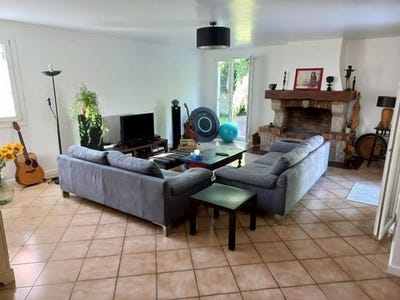 /international/fr/pontault-combault-ile-de-france-310100762801/