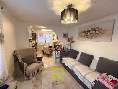 /international/fr/florensac-languedoc-roussillon-310104866521/