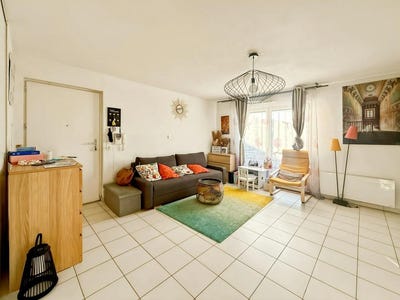 /international/fr/ris-orangis-ile-de-france-310107972053/