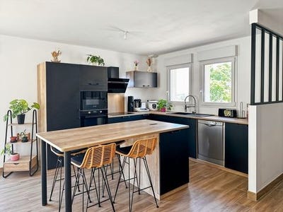 /international/fr/parigne-l-eveque-pays-de-la-loire-310100861001/
