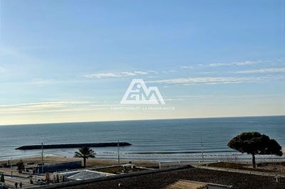 /international/fr/la-grande-motte-centre-val-de-loire-310105186161/